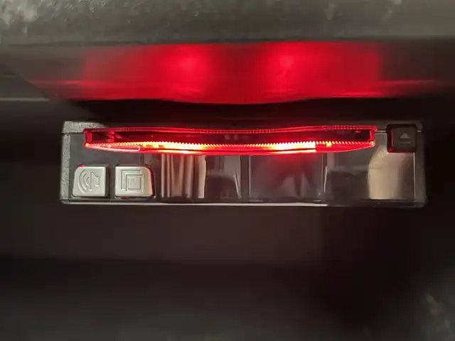 日産 セレナ ハイウェイスター Vエアロ+Safty 福島県 2016(平28)年 6.3万km ダイヤモンドブラック ４WD/エマージェンシーブレーキ/・ディスプレイ付自動防眩式ルームミラー/(ミラーにバックカメラ・アラウンドビューモニター)/・踏み間違い衝突防止アシスト/・フロント& バックソナー/・ふらつき警報/・衝突軽減ブレーキ/・レーンキープアシスト/社外ナビゲーション/・型式：CN-R330WD/・【Bluetooth/TV/AM・FM/CD/DVD】/・ETC/・前後ドライブレコーダー/純正フロアマット/ドアバイザー/LEDライト/・フォグライト/・オートライト/電動格納ウィンカーミラー/プッシュスタート/・スマートキー