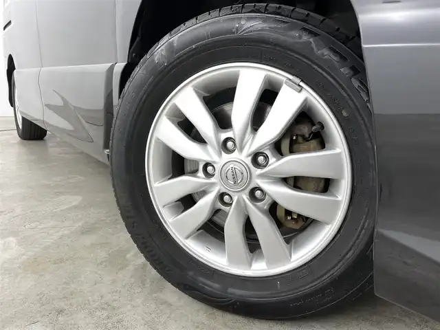 日産 セレナ ハイウェイスター Vエアロ+Safty 福島県 2016(平28)年 6.3万km ダイヤモンドブラック ４WD/エマージェンシーブレーキ/・ディスプレイ付自動防眩式ルームミラー/(ミラーにバックカメラ・アラウンドビューモニター)/・踏み間違い衝突防止アシスト/・フロント& バックソナー/・ふらつき警報/・衝突軽減ブレーキ/・レーンキープアシスト/社外ナビゲーション/・型式：CN-R330WD/・【Bluetooth/TV/AM・FM/CD/DVD】/・ETC/・前後ドライブレコーダー/純正フロアマット/ドアバイザー/LEDライト/・フォグライト/・オートライト/電動格納ウィンカーミラー/プッシュスタート/・スマートキー