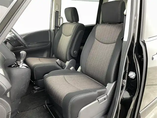 日産 セレナ ハイウェイスター Vエアロ+Safty 福島県 2016(平28)年 6.3万km ダイヤモンドブラック ４WD/エマージェンシーブレーキ/・ディスプレイ付自動防眩式ルームミラー/(ミラーにバックカメラ・アラウンドビューモニター)/・踏み間違い衝突防止アシスト/・フロント& バックソナー/・ふらつき警報/・衝突軽減ブレーキ/・レーンキープアシスト/社外ナビゲーション/・型式：CN-R330WD/・【Bluetooth/TV/AM・FM/CD/DVD】/・ETC/・前後ドライブレコーダー/純正フロアマット/ドアバイザー/LEDライト/・フォグライト/・オートライト/電動格納ウィンカーミラー/プッシュスタート/・スマートキー