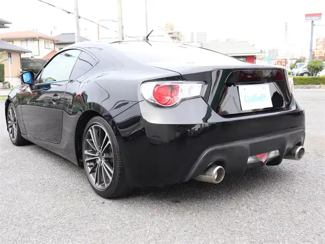 トヨタ ８６ GT 神奈川県 2013(平25)年 5.8万km 黒 ６速マニュアル/社外ボンネット/車高調/ETC/純正ナビ/フルセグTV/社外セキュリティ