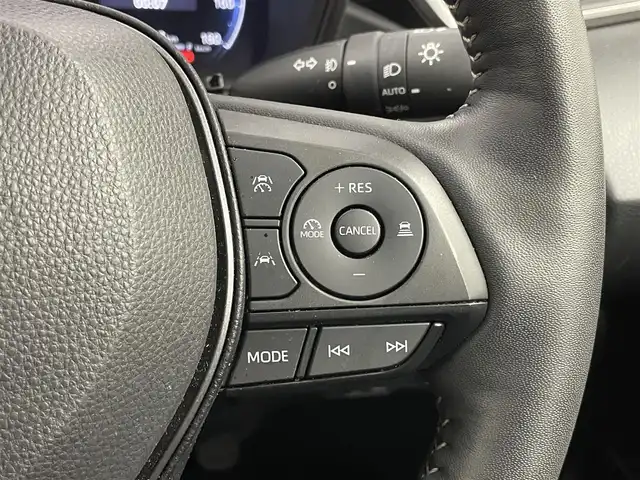 トヨタ カローラツーリング ハイブリッド ダブルバイビー 埼玉県 2024(令6)年 1.3万km ラグジュアリーホワイトパールクリスタルシャインガラスフレーク モデリスタエアロ/純正10.5インチナビ/ 地デジＴＶ Bluetooth CarPlay/バックカメラ/プリクラッシュセーフティー/レーダークルーズコントロール/レーンディパーチャーアラート/ブラインドスポットモニター/クリアランスソナー/シートヒーター/ステアリングヒーター/ドライブレコーダー/LEDオートライト/オートハイビーム/ETC2.0