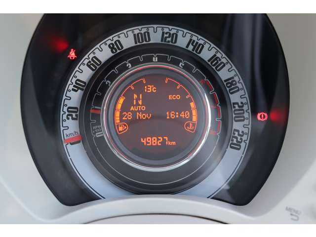 フィアット ５００ 大分県 2021(令3)年 5万km ボサノバホワイト 取扱説明書/保証書/クルーズコントロール/純正ディスプレイオーディオ/Bluetooth/CarPlay/純正フロアマット/純正ハロゲンヘッドライト/USB/パドルシフト/ETC