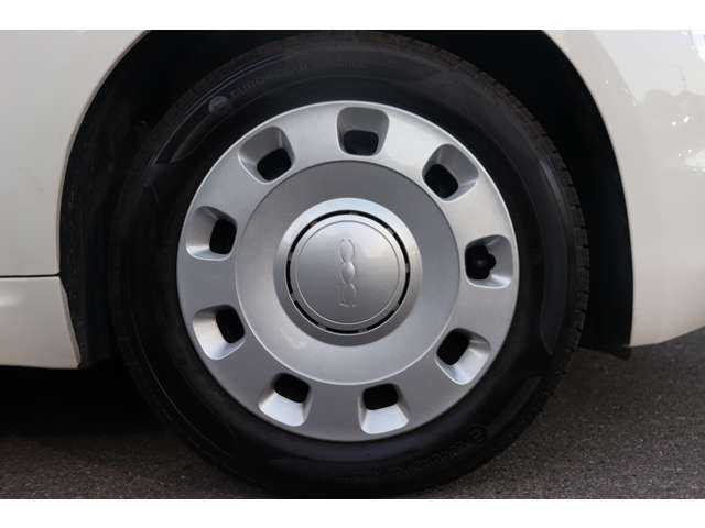 フィアット ５００ 大分県 2021(令3)年 5万km ボサノバホワイト 取扱説明書/保証書/クルーズコントロール/純正ディスプレイオーディオ/Bluetooth/CarPlay/純正フロアマット/純正ハロゲンヘッドライト/USB/パドルシフト/ETC