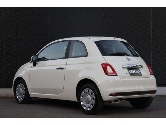 フィアット ５００ 大分県 2021(令3)年 5万km ボサノバホワイト 取扱説明書/保証書/クルーズコントロール/純正ディスプレイオーディオ/Bluetooth/CarPlay/純正フロアマット/純正ハロゲンヘッドライト/USB/パドルシフト/ETC