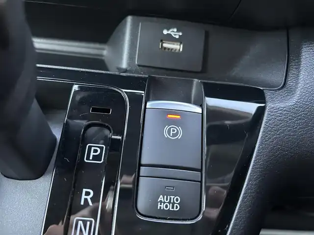 日産 デイズ HWS G ターボ プロパイロットED 埼玉県 2019(令1)年 0.7万km フローズンバニラパール/アッシュブラウンM 純正ナビオーディオ/（AM/FM/CD/DVD/SD/BT/USB）/フルセグTV/テレビキャンセラー/プロパイロット/インテリジェントエマージェンシーブレーキ/LDW/前後ドライブレコーダー/・前方ナビ連動/・後方社外　cellstar CSD-610FHR/ETC2.0/アラウンドビューモニター/バックカメラ/ディスプレイ付きインナーミラー/純正フロアマット/スペアキー/プッシュスタート/前後コーナーセンサー/ドアバイザー/保証書/車両/ナビ取扱説明書