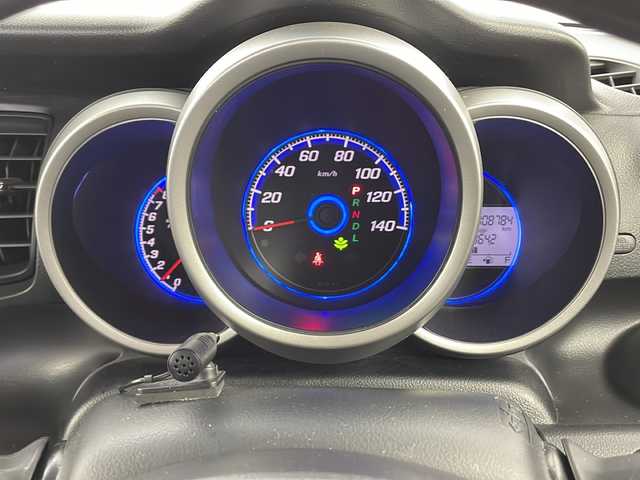 ホンダ Ｎ ＢＯＸ カスタム G 岐阜県 2013(平25)年 10.9万km プレミアムホワイトパール 純正ナビ/AM/FM/TV/SD/CD/DVD/両側スライドドア/ＨＩＤヘッドライト/社外１４インチアルミホイール/ステアリングリモコン/フォグライト/純正ドアバイザー/純正フロアマット/ステアリングリモコン/横滑り防止