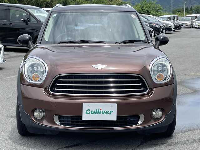 ＭＩＮＩ ミニ クロスオーバー クーパー 奈良県 2014(平26)年 7.1万km 茶 社外ナビ(フルセグTV/CD/DVD/AM・FM/BT)/ETC/前後ドラレコ/DSC(ダイナミック・スタビリティ・コントロール)/DTC(ダイナミック・トラクション・コントロール)/ブレーキアシスト/CBC(コーナリング・ブレーキ・コントロール)/サイドカーテンエアバッグ/純正16インチアルミホイール/HIDヘッドライト/スマートキー/スペアキー/プッシュスタート