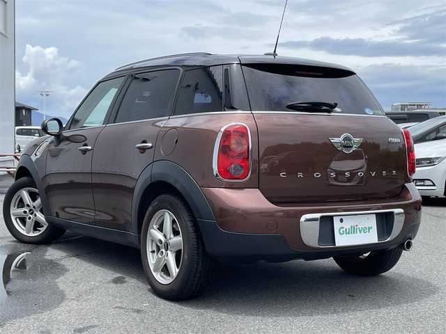ＭＩＮＩ ミニ クロスオーバー クーパー 奈良県 2014(平26)年 7.1万km 茶 社外ナビ(フルセグTV/CD/DVD/AM・FM/BT)/ETC/前後ドラレコ/DSC(ダイナミック・スタビリティ・コントロール)/DTC(ダイナミック・トラクション・コントロール)/ブレーキアシスト/CBC(コーナリング・ブレーキ・コントロール)/サイドカーテンエアバッグ/純正16インチアルミホイール/HIDヘッドライト/スマートキー/スペアキー/プッシュスタート