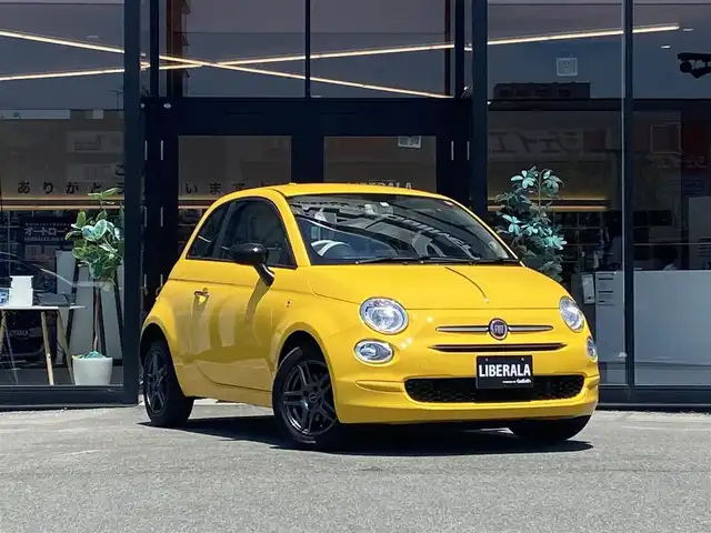 フィアット ５００ ミモザ 福岡県 2020(令2)年 3.6万km ジアッロ・ジネストラ ・クルーズコントロール/・社外SDナビ/USB/Bluetooth/CD/DVD/・バックカメラ/・社外前後ドライブレコーダー/・ワンセグ/・社外ETC/・社外14AW/・リモコンキー/・シートリフター