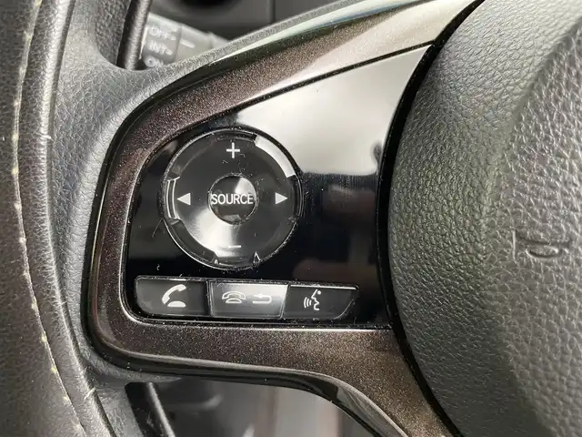 ホンダ Ｎ ＢＯＸ カスタム G L ホンダセンシング 富山県 2019(令1)年 6.5万km プラチナホワイトパール ワンオーナー/純正8型ナビ（AM/FM/CD/DVD/USB/BT）/フルセグTV/バックカメラ/両側パワースライドドア/衝突被害軽減ブレーキ/アダプティブクルーズコントロール/レーンキープアシスト/オートマチックハイビーム/LEDヘッドライト/コーナーセンサー/ドライブレコーダー/ビルトインETC/スマートキー×２/プッシュスタート/社外アフロアマット/シートカバー/ステアリングカバー/アイドリングストップ/取扱説明書/保証書