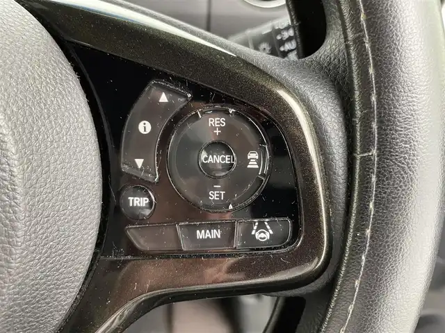 ホンダ Ｎ ＢＯＸ カスタム G L ホンダセンシング 富山県 2019(令1)年 6.5万km プラチナホワイトパール ワンオーナー/純正8型ナビ（AM/FM/CD/DVD/USB/BT）/フルセグTV/バックカメラ/両側パワースライドドア/衝突被害軽減ブレーキ/アダプティブクルーズコントロール/レーンキープアシスト/オートマチックハイビーム/LEDヘッドライト/コーナーセンサー/ドライブレコーダー/ビルトインETC/スマートキー×２/プッシュスタート/社外アフロアマット/シートカバー/ステアリングカバー/アイドリングストップ/取扱説明書/保証書