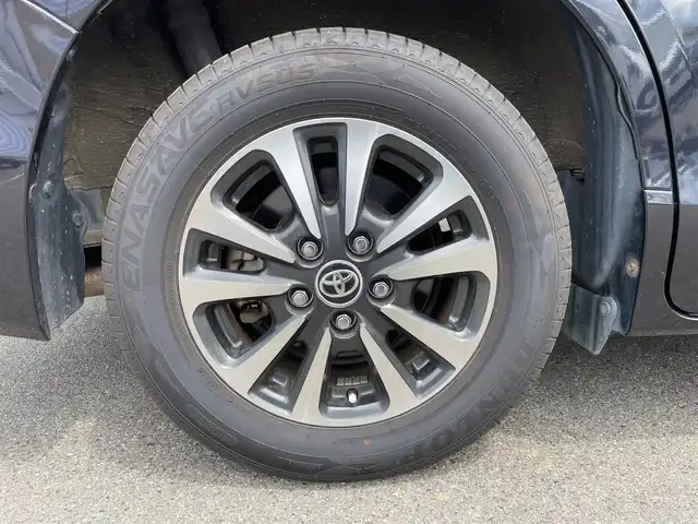 トヨタ エスクァイア ハイブリッド Gi 大阪府 2020(令2)年 6.9万km スパークリングブラックパールクリスタルシャイン ワンオーナー　/純正９インチナビ　/  フルセグTV/CD/DVD/Bluetooth/USB　/バックモニター　/衝突軽減ブレーキ/クリアランスソナー　/１１インチ後席モニター　/前席エアシートヒーター　/両側パワースライドドア　/クルーズコントロール/レーンキープアシスト　/前後ドライブレコーダー/オートマチックハイビーム/純正15インチアルミホイール　/純正フロアマット/プッシュスタート/スマートキー/ビルトインＥＴＣ　/ＬＥＤ