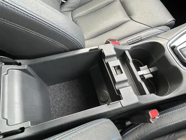 スバル レヴォーグ 1．8GT－H EX 兵庫県 2023(令5)年 3.3万km クリスタルブラックシリカ 純正11.6インチナビ/ブルーステッチ入り黒革シート/スマートリアビューミラー/12.3インチフル液晶メーター/全方位カメラ/オーディオ(Blue tooth/AM/FM)/Apple Car Play/Android Auto/パワーシート(D/N席)/電動リアゲート/ETC/前後録画ドラレコ(DRV-MR450)/アイサイト/プリクラッシュ/レーダークルコン/電動パーキングブレーキ/アイドリングストップ/SOSコール/保証書/ワンオーナー