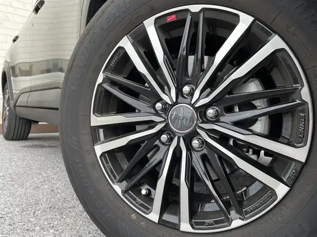 ホンダ ＷＲ－Ｖ X 滋賀県 2024(令6)年 0.6万km クリスタルブラックパール 純正フロントグリル/スタッドレスタイヤ積込（純正ホイールキャップ付）/8インチディスプレイオーディオ/バックカメラ/ETC/ドライブレコーダー/ホンダセンシング/・踏み間違い防止アシスト/・プリクラッシュブレーキアシスト/・ヒルスタート（坂道発進）アシスト/・TCS（トラクションコントロールシステム）/・VDC（ビークルダイナミクスコントロール）/・レーンキープアシスト/・車間自動制御システム/・ASCD（オートスピードコントロール装置）/・ABS（アンチロックブレーキシステム）/・コーナー・バックセンサー（ソナー）/・標識検知機能/・盗難防止アラーム/電動格納ミラー/オートライト/LEDヘッドライト/ヘッドライトレベライザー/オートエアコン/スマートキー/スペアキー/プッシュスタート/スマホホルダー/純正ゴムマット/ドアバイザー
