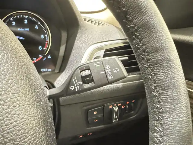 ＢＭＷ １１８ｄ ファッショニスタ 福岡県 2019(平31)年 1.9万km ミネラルホワイト オイスターレザー　/純正ナビ　/Ｂｌｕｅｔｏｏｔｈ　/Ｂカメラ　/ＡＣＣ　/アンビエントライト　/電動フロントシート　/コンフォートアクセス　/シートヒーター　/前後ドライブレコーダー　/ＥＴＣ　/純正１７インチＡＷ