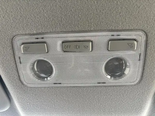 トヨタ ヴィッツ ジュエラ 愛知県 2017(平29)年 1.7万km ダークレッドマイカメタリック ワンオーナー/純正SDナビ(ワンセグ/BT/SD/CD/AM/FM)/ETC/ABS/横滑り防止装置/衝突被害軽減システム/レーンキープアシスト/盗難防止装置/オートマチックハイビーム/パワーステアリング/パワーウィンドウ/純正フロアマット/電動格納式ミラー/ドアバイザー/規格外アルミホイール/保証書/取扱説明書/スペアキー