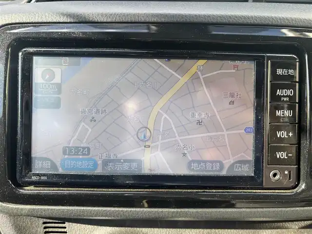 トヨタ ヴィッツ ジュエラ 愛知県 2017(平29)年 1.7万km ダークレッドマイカメタリック ワンオーナー/純正SDナビ(ワンセグ/BT/SD/CD/AM/FM)/ETC/ABS/横滑り防止装置/衝突被害軽減システム/レーンキープアシスト/盗難防止装置/オートマチックハイビーム/パワーステアリング/パワーウィンドウ/純正フロアマット/電動格納式ミラー/ドアバイザー/規格外アルミホイール/保証書/取扱説明書/スペアキー