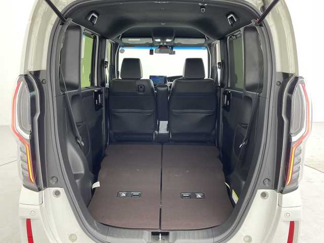 ホンダ Ｎ ＢＯＸ カスタム G L ターボ ホンダセンシング 愛知県 2018(平30)年 3.4万km プラチナホワイトパール 純正８インチナビ/・Ｂｌｕｅｔｏｏｔｈ/・フルセグ/・ＤＶＤ/ＣＤ/・AppleCarPlay/両側パワースライドドア/バックカメラ/前後ドラレコ/ＥＴＣ/ホンダセンシング/衝突軽減/コーナーセンサー/レーンキープ/オートマチックハイビーム/レーダークルーズコントロール/LEDヘッドライト/フォグランプ/パドルシフト/純正AW