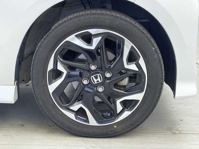 ホンダ Ｎ ＢＯＸ カスタム G L ターボ ホンダセンシング 愛知県 2018(平30)年 3.4万km プラチナホワイトパール 純正８インチナビ/・Ｂｌｕｅｔｏｏｔｈ/・フルセグ/・ＤＶＤ/ＣＤ/・AppleCarPlay/両側パワースライドドア/バックカメラ/前後ドラレコ/ＥＴＣ/ホンダセンシング/衝突軽減/コーナーセンサー/レーンキープ/オートマチックハイビーム/レーダークルーズコントロール/LEDヘッドライト/フォグランプ/パドルシフト/純正AW