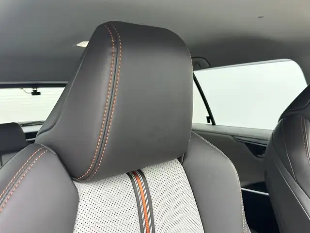 トヨタ ＲＡＶ４ アドベンチャー 岡山県 2022(令4)年 5.5万km アーバンカーキ 純正９インチディスプレイオーディオ/・FM/AM/Bluetooth/フルセグ/CarPlay/バックカメラ/合皮シート/・パワーシート/・シートヒーター/・ベンチレーション/・シートメモリー/ステアリングヒーター/パワーバックドア/TRDルーフキャリア/トヨタセーフティーセンス/・プリクラッシュセーフティ/・レーンディパーチャーアラート/・レーダークルーズコントロール/・オートマチックハイビーム/・コーナーセンサー/・BSM/前後ドライブレコーダー/ビルトインETC/LEDヘッドライト/フロアマット/純正19インチアルミホイール