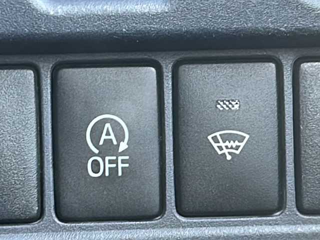 トヨタ ヴォクシー ZS 三重県 2014(平26)年 12.9万km ブラック 禁煙/純正ナビ/純正フリップダウンモニター/フルセグTV/バックカメラ/ETC/両側パワースライドドア/横滑り防止/アイドリングストップ/オートライト/革巻きステアリング/ステアリングスイッチ/オートリトラウィンカーミラー