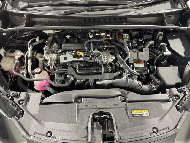 トヨタ プリウス Z 神奈川県 2024(令6)年 2.2万km アティチュードブラックマイカ パノラマルーフ/純正12.3型ディスプレイオーディオ/Tコネクトナビ/パノラミックビューモニター/フルセグ　Bluetooth　USB　Miracast/パワーバックドア/デジタルインナーミラー/AC100V/ワイヤレス充電/ビルトインETC2.0/セーフティセンス/ブラインドスポットモニター/レーダークルーズコントロール/プリクラッシュセーフティ/レーンディパーチャーアラート/オートマチックハイビーム/ロードサインアシスト/ドライバー異常対応システム/プロアクティブドライビングアシスト/リアクロストラフィックアラート/ロードサインアシスト/レーンチェンジアシスト/パーキングサポートブレーキ/安心降車アシスト/周辺車両接近時サポート/発進遅れ告知/後退速度抑制/リヤシートマインダー/パーキングアシスト/革シート/運転席パワーシート/ポジションメモリー/前席シートヒーター/ベンチレーション/革巻きステアリング/ステアリングヒーター/プッシュスタート/スマートキー/LEDヘッドランプ/オートライト/純正19インチアルミホイール