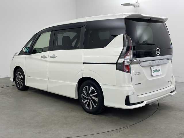 日産 セレナ ハイウェイスター V 福岡県 2020(令2)年 4.6万km ブリリアントホワイトパール 純正ナビ(フルセグ/BT/CD/DVD)/アラウンドビューモニター/両側パワースライドドア/エマージェンシーブレーキ/ETC/フリップダウンモニター/スマートキー×2/LEDヘッドライト/純正アルミホイール
