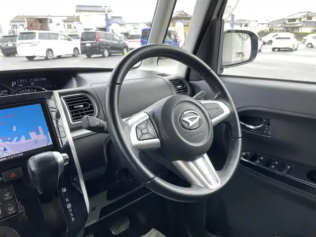 ダイハツ タント カスタム RS トップED SAⅡ 福島県 2016(平28)年 10.5万km パールホワイトⅢ (株)IDOMが運営する【じしゃロンいわき店】の自社ローン専用車両になります。こちらは現金またはオートローンご利用時の価格です。自社ローンご希望の方は別途その旨お申付け下さい/登録時走行距離104726km/純正8インチディーラーオプションナビゲーション/（AM/FM/SD/HDMI/USB)/Bluetooth接続/レザーステアリング/ステアリングスイッチ/エコアイドリングストップ/スマートアシストII/両側パワースライドドア/リアサンシェードフィルム/純正ブラックソフトレザーシート
