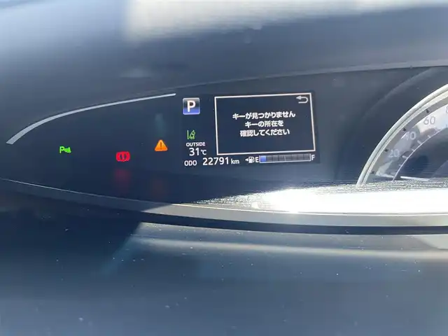 トヨタ エスティマ アエラス 神奈川県 2018(平30)年 2.3万km シルバーM ワンオーナー/純正SDナビ（AM/FM/CD/BT/DTV）/バックカメラ/ETCビルトイン/(セカンドシート)オットマン/トヨタセーフティセンスC/・プリクラッシュセーフティ/・レーンディパーチャーアラート/・オートマチックハイビーム/クルーズコントロール/ドアバイザー/両側パワースライドドア/(セカンドシート)オットマン/LEDヘッドライト/17インチ純正アルミホイール/スマートキー/新車時手帳/取扱説明書