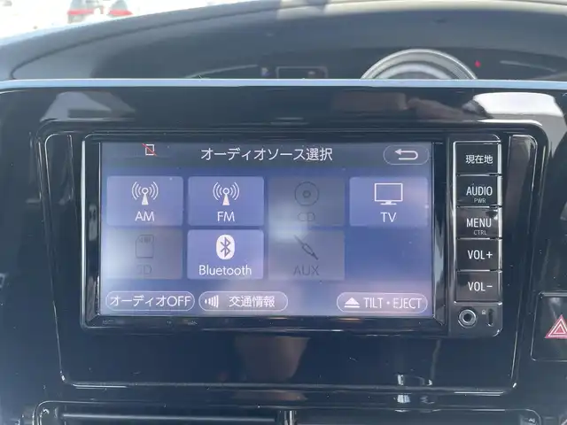 トヨタ エスティマ アエラス 神奈川県 2018(平30)年 2.3万km シルバーM ワンオーナー/純正SDナビ（AM/FM/CD/BT/DTV）/バックカメラ/ETCビルトイン/(セカンドシート)オットマン/トヨタセーフティセンスC/・プリクラッシュセーフティ/・レーンディパーチャーアラート/・オートマチックハイビーム/クルーズコントロール/ドアバイザー/両側パワースライドドア/(セカンドシート)オットマン/LEDヘッドライト/17インチ純正アルミホイール/スマートキー/新車時手帳/取扱説明書