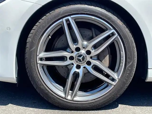 メルセデス・ベンツ Ｅ２００ SW アバンギャルド AMGライン 香川県 2020(令2)年 3.7万km ポーラホワイト 純正ナビ/360度カメラ/黒革シート/前席 パワーシート/前席 シートヒーター/アンビエントライト
