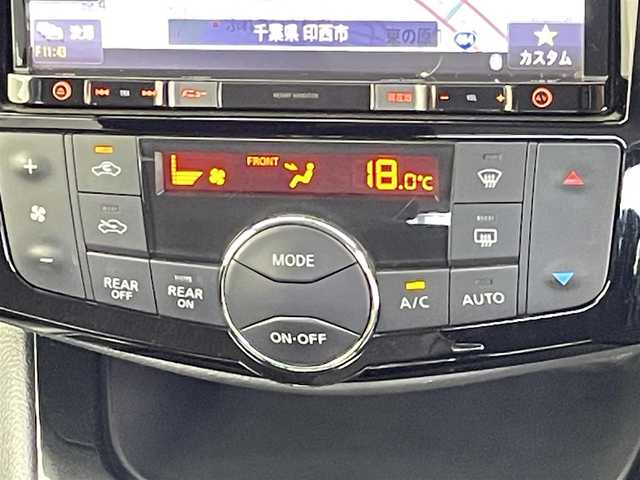 日産 セレナ HWS S HV Vセレ +Sefty 千葉県 2015(平27)年 8.6万km ブリリアントホワイトパール エマージェンシーブレーキ/純正8インチメモリーナビ/フルセグTV/Bluetooth接続/CD/DVD再生/両側パワースライドドア/LEDヘッドライト/リアオートエアコン/スマートキー