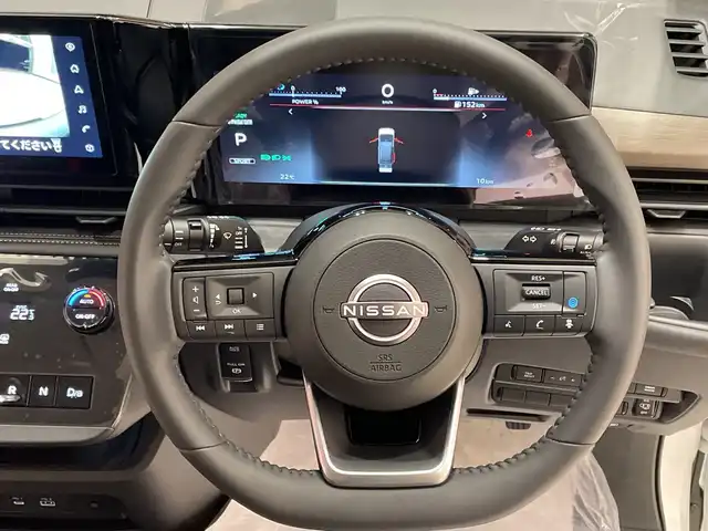 日産 セレナ e－パワー ハイウェイスター V 埼玉県 2025(令7)年 0.1千km プリズムホワイト プロパイロット/メーカーナビ/ BT/USB/フルセグ/アラウンドビューモニター/ワイアレス充電/レーダークルーズコントロール/レーンキープアシスト/両側電動スライドドア/オートブレーキホールド/デジタルインナーミラー/LEDヘッドライト/16インチアルミホイール/ETC2.0/スマートキー×2/禁煙車