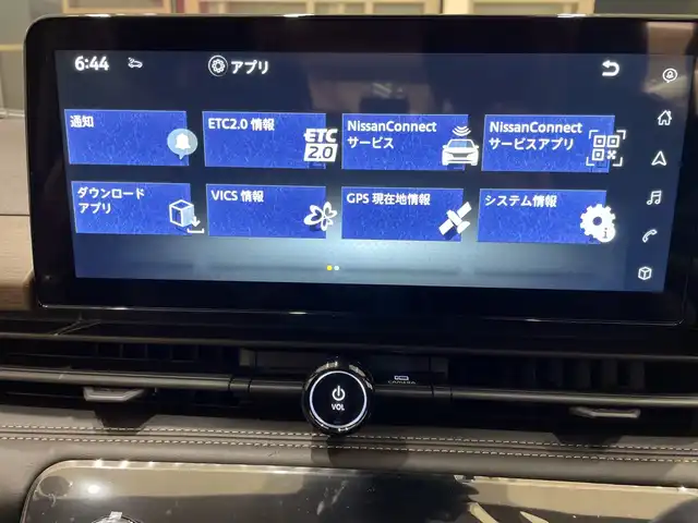 日産 セレナ e－パワー ハイウェイスター V 埼玉県 2025(令7)年 0.1千km プリズムホワイト プロパイロット/メーカーナビ/ BT/USB/フルセグ/アラウンドビューモニター/ワイアレス充電/レーダークルーズコントロール/レーンキープアシスト/両側電動スライドドア/オートブレーキホールド/デジタルインナーミラー/LEDヘッドライト/16インチアルミホイール/ETC2.0/スマートキー×2/禁煙車