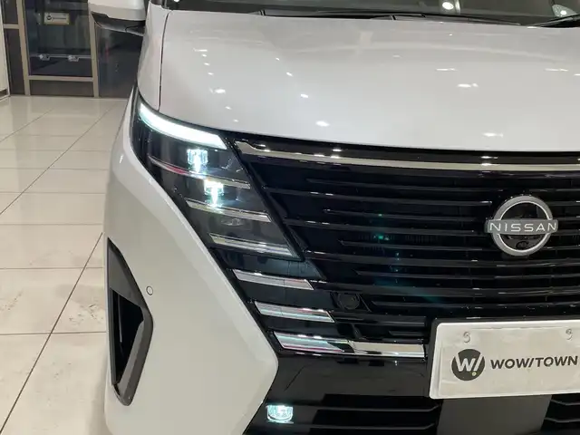 日産 セレナ e－パワー ハイウェイスター V 埼玉県 2025(令7)年 0.1千km プリズムホワイト プロパイロット/メーカーナビ/ BT/USB/フルセグ/アラウンドビューモニター/ワイアレス充電/レーダークルーズコントロール/レーンキープアシスト/両側電動スライドドア/オートブレーキホールド/デジタルインナーミラー/LEDヘッドライト/16インチアルミホイール/ETC2.0/スマートキー×2/禁煙車