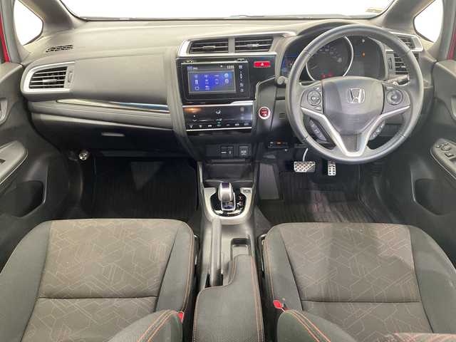 ホンダ フィット ハイブリット Sパッケージ 栃木県 2014(平26)年 7.4万km ミラノレッド 純正メモリナビ/(CD/ワンセグTV/Bluetooth/USB/HDMI)/バックカメラ/ビルトインETC/禁煙車/オートライト/LEDヘッドライト/パドルシフト/横滑り防止装置/フォグランプ/スマートキー/プッシュスタート/ステアリングスイッチ/革巻きステアリング/ウィンカーミラー/純正フロアマット/純正アルミホイール