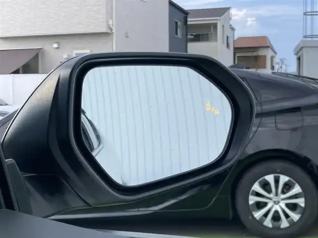 トヨタ Ｃ－ＨＲ G モード ブルーノ 香川県 2019(平31)年 3.3万km ダークブラウンマイカメタリック/ホワイトパールクリスタルシャイン トヨタセーフティーセンス/・プリクラッシュ/・LDA/純正9インチナビ/バックカメラ/ハーフレザーシート/シートヒーター/革巻きステアリング/ステアリングリモコン/クルーズコントロール/LEDライト/フォグライト/スマートキー/プッシュスタート