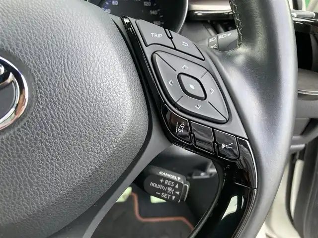 トヨタ Ｃ－ＨＲ G モード ブルーノ 香川県 2019(平31)年 3.3万km ダークブラウンマイカメタリック/ホワイトパールクリスタルシャイン トヨタセーフティーセンス/・プリクラッシュ/・LDA/純正9インチナビ/バックカメラ/ハーフレザーシート/シートヒーター/革巻きステアリング/ステアリングリモコン/クルーズコントロール/LEDライト/フォグライト/スマートキー/プッシュスタート