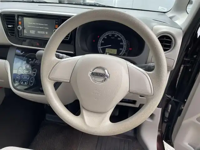 日産 デイズ ルークス X 神奈川県 2014(平26)年 13.8万km モカブラウンP (株)IDOMが運営する【じしゃロン秦野店】の自社ローン専用車両になります。こちらは現金またはオートローンご利用時の価格です。自社ローンご希望の方は別途その旨お申付け下さい/純正ナビ／Ｂｌｕｅｔｏｏｔｈ／ＣＤ／ワンセグＴＶ/AUX/アラウンドビューモニター/バックカメラ/片側パワースライドドア/ＥＴＣ/スマートキー/プッシュエンジンスタート/純正フロアマット/純正ホイールキャップ