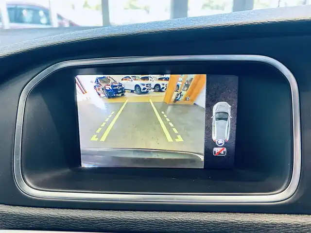 ボルボ Ｖ４０ クロスカントリー D4 アクティブED 大阪府 2019(平31)年 5.4万km 黒 150台限定車/ガラスルーフ/HarmanKardon/ACC/BLIS/純正ナビ/TV/バックカメラ/純正17インチAW/LEDヘッドライト/クリアランスソナー/パドルシフト/ルーフレール/レザーシート/パワーシート/Dシートメモリ/シートヒーター/ETC/ドラレコ/レーダー探知機