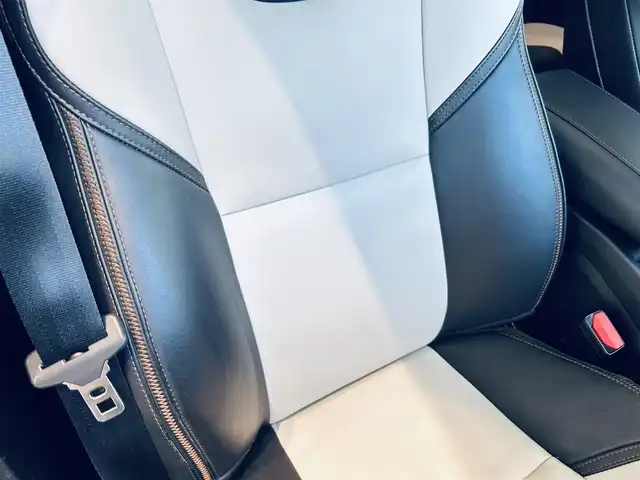 ボルボ Ｖ４０ クロスカントリー D4 アクティブED 大阪府 2019(平31)年 5.4万km 黒 150台限定車/ガラスルーフ/HarmanKardon/ACC/BLIS/純正ナビ/TV/バックカメラ/純正17インチAW/LEDヘッドライト/クリアランスソナー/パドルシフト/ルーフレール/レザーシート/パワーシート/Dシートメモリ/シートヒーター/ETC/ドラレコ/レーダー探知機