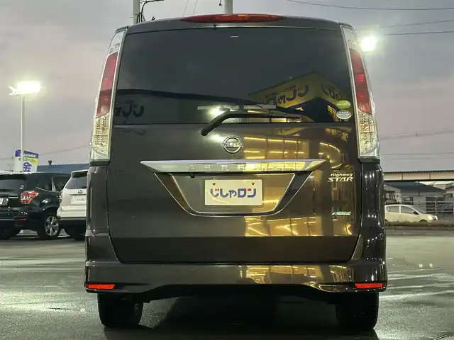 日産 セレナ ハイウェイスター 道北・旭川 2013(平25)年 12.3万km オーロラモーヴ (株)IDOMが運営する【じしゃロン旭川店】の自社ローン専用車両になります。こちらは現金またはオートローンご利用時の価格です。自社ローンご希望の方は別途その旨お申付け下さい/　/・純正ナビ(CD/DVD/BT/SD/フルセグ)/・バックカメラ/・ETC/・クルーズコントロール/・片側パワースライドドア/・アイドリングストップ/・電動格納ウィンカーミラー/・プッシュスタート/・スマートキー1個/・フォグランプ/・現車装着スタッドレスタイヤ 社外AW205/50R17/・取扱説明書