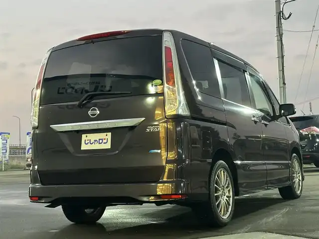 日産 セレナ ハイウェイスター 道北・旭川 2013(平25)年 12.3万km オーロラモーヴ (株)IDOMが運営する【じしゃロン旭川店】の自社ローン専用車両になります。こちらは現金またはオートローンご利用時の価格です。自社ローンご希望の方は別途その旨お申付け下さい/　/・純正ナビ(CD/DVD/BT/SD/フルセグ)/・バックカメラ/・ETC/・クルーズコントロール/・片側パワースライドドア/・アイドリングストップ/・電動格納ウィンカーミラー/・プッシュスタート/・スマートキー1個/・フォグランプ/・現車装着スタッドレスタイヤ 社外AW205/50R17/・取扱説明書