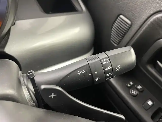 スズキ スペーシア ギア HYBRID XZターボ 埼玉県 2019(平31)年 3.2万km ブリスクブルーメタリック/ガンメタリック2トーンルーフ スズキセーフティサポート/　デュアルセンサーブレーキサポート/　車線逸脱警報/　ふらつき警報/　先行車発進お知らせ機能/社外メモリナビ（KXM-E503W）/　DTV CD DVD BT USB/両側パワースライドドア/バックカメラ/前席シートヒーター/ルーフレール/リヤサーキュレーター/ロールサンシェード/ESP（横滑り防止装置）/アイドリングストップ/エンジンスタートボタン/スマートキー/純正LEDライト＆フォグランプ/オートライト