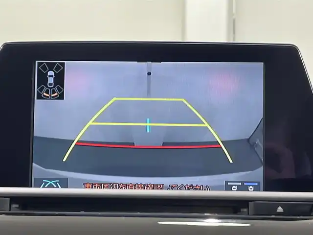 トヨタ クラウン ハイブリッド RS アドバンス 愛知県 2020(令2)年 6.9万km ホワイトパールクリスタルシャイン 純正８インチナビ　/(AM/FM/CD・DVD再生/SD/フルセグTV/Bluetooth)/電動ムーンルーフ　/ＡＣ１００Ｖ　/シートベンチレーション/シートヒーター/トヨタセーフティセンス　/　　-プリクラッシュセーフティ/　　-レーントレーニングアシスト/　　-レーダークルーズコントロール/　　-ロードサインアシスト　/　　-アダプティブハイビーム/ビルトインＥＴＣ　/バックカメラ　/ステアリングヒーター　/ＬＥＤヘッドライト/LEDフォグランプ　/黒革　/デジタルインナーミラー　/ブラインドスポットモニター（ＢＳＭ）/ヘッドアップディスプレイ/パワーシート（D席メモリ付）/クリアランスソナー/パドルシフト/純正フロアマット/プッシュスタート/　　-スマートキー