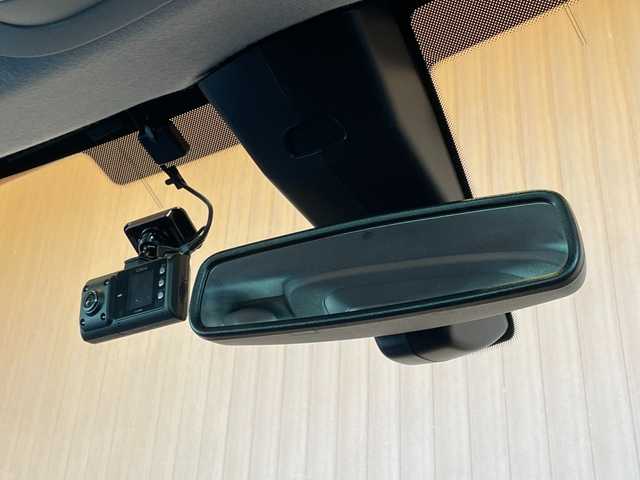 シトロエン ベルランゴ フィール 愛知県 2021(令3)年 5.3万km 緑 ナビ/フルセグTV/純正ディスプレイオーディオ/サイドカメラ/バックカメラ/AppleCarPlay/Bluetooth/アクティブクルーズコントロール/ブラインドスポットアシスト/レーンキープアシスト/スマートキー/Fフォグ/ETC