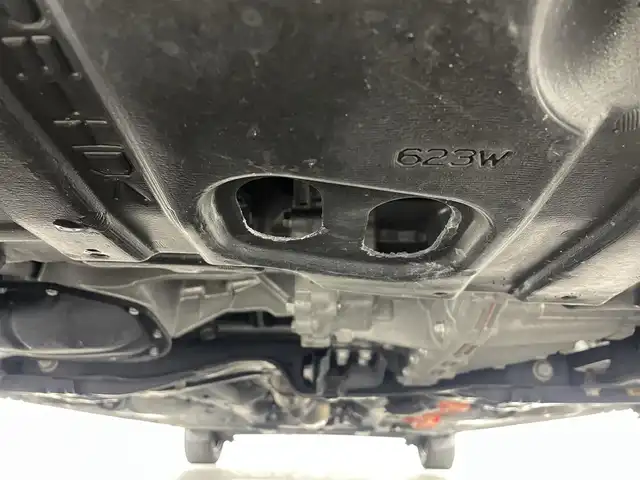 トヨタ シエンタ ハイブリッド G クエロ 福島県 2018(平30)年 4.1万km ヴィンテージブラウンパールクリスタルシャイン/ホワイトパールクリスタルシャイン トヨタセーフティセンス　/・衝突軽減ブレーキ　/・車線逸脱警報装置　/・オートハイビーム　/クリアランスソナー/純正９インチナビゲーション　/・型式：NSZT-Y68T/・TV/BT/CD/DVD/AM・FM/HDMI/・バックカメラ/・ETC/クルーズコントロール/前後ドライブレコーダー/両側パワースライドドア/革巻きステアリング/・ステアリングスイッチ/・ステアリングヒーター/シートヒーター/プッシュスタート/・スマートキー/LEDライト/・フォグライト/・オートライト/フロアマット/純正ドアバイザー/電装格納ミラー