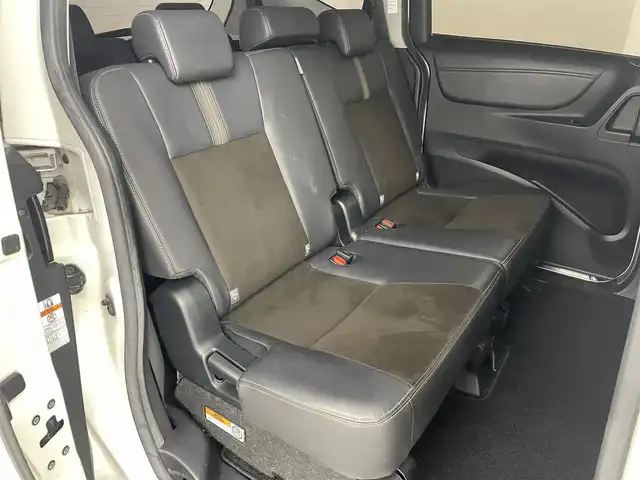 トヨタ シエンタ ハイブリッド G クエロ 福島県 2018(平30)年 4.1万km ヴィンテージブラウンパールクリスタルシャイン/ホワイトパールクリスタルシャイン トヨタセーフティセンス　/・衝突軽減ブレーキ　/・車線逸脱警報装置　/・オートハイビーム　/クリアランスソナー/純正９インチナビゲーション　/・型式：NSZT-Y68T/・TV/BT/CD/DVD/AM・FM/HDMI/・バックカメラ/・ETC/クルーズコントロール/前後ドライブレコーダー/両側パワースライドドア/革巻きステアリング/・ステアリングスイッチ/・ステアリングヒーター/シートヒーター/プッシュスタート/・スマートキー/LEDライト/・フォグライト/・オートライト/フロアマット/純正ドアバイザー/電装格納ミラー