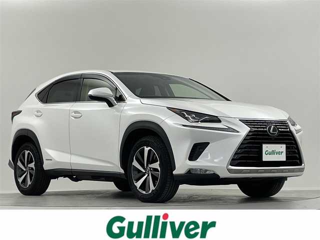 レクサス ＮＸ 300h Iパッケージ 埼玉県 2019(平31)年 7.6万km ソニッククォーツ 純正ナビ　ムーンルーフ　黒革シート　シートヒーター　ステアリングヒーター　３眼ＬＥＤ　ＢＳＭ　ビルトインＥＴＣ２．０　ＴＶ走行中視聴可　純正フロアマット　ラゲッジマット　パワーバックドア　スペアキー