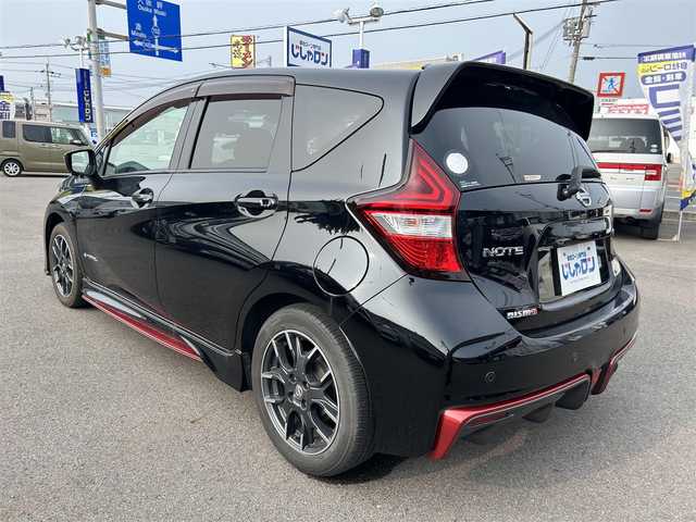 日産 ノート e－パワー ニスモ 和歌山県 2018(平30)年 9.5万km スーパーブラック (株)IDOMが運営する【じしゃロン和歌山店】の自社ローン専用車両になります。こちらは現金またはオートローンご利用時の価格です。自社ローンご希望の方は別途その旨お申付け下さい/純正7インチナビ/フルセグTV/インテリジェントアラウンドビューモニター/バックカメラ/インテリジェントエマージェンシーブレーキ/レーンキープアシスト/踏み間違え防止アシスト/デジタルインナーミラー/純正フロアマット/前後コーナーセンサー/オートライト/ヘッドライトレベライザー/ハロゲンヘッドライト/フォグランプ/ヒーテッドドアミラー/純正16インチアルミホイール/純正前方ドライブレコーダー/社外ETC